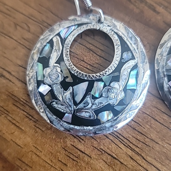 Vintage Mexican Alpaca 925 Silver Floral Abalone Shell Dangle Earrings - Picture 2 of 5
